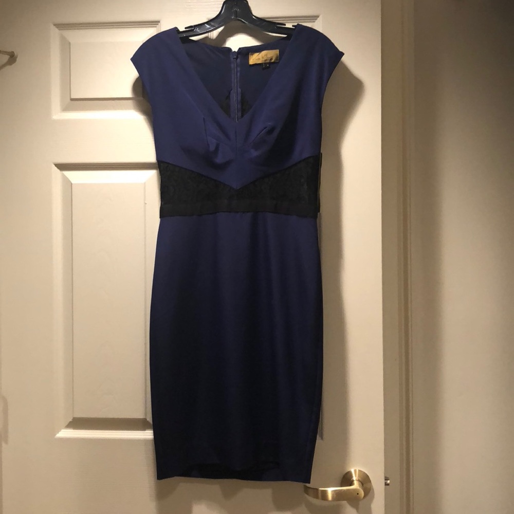 Nicole miller navy and black lace cocktail dress